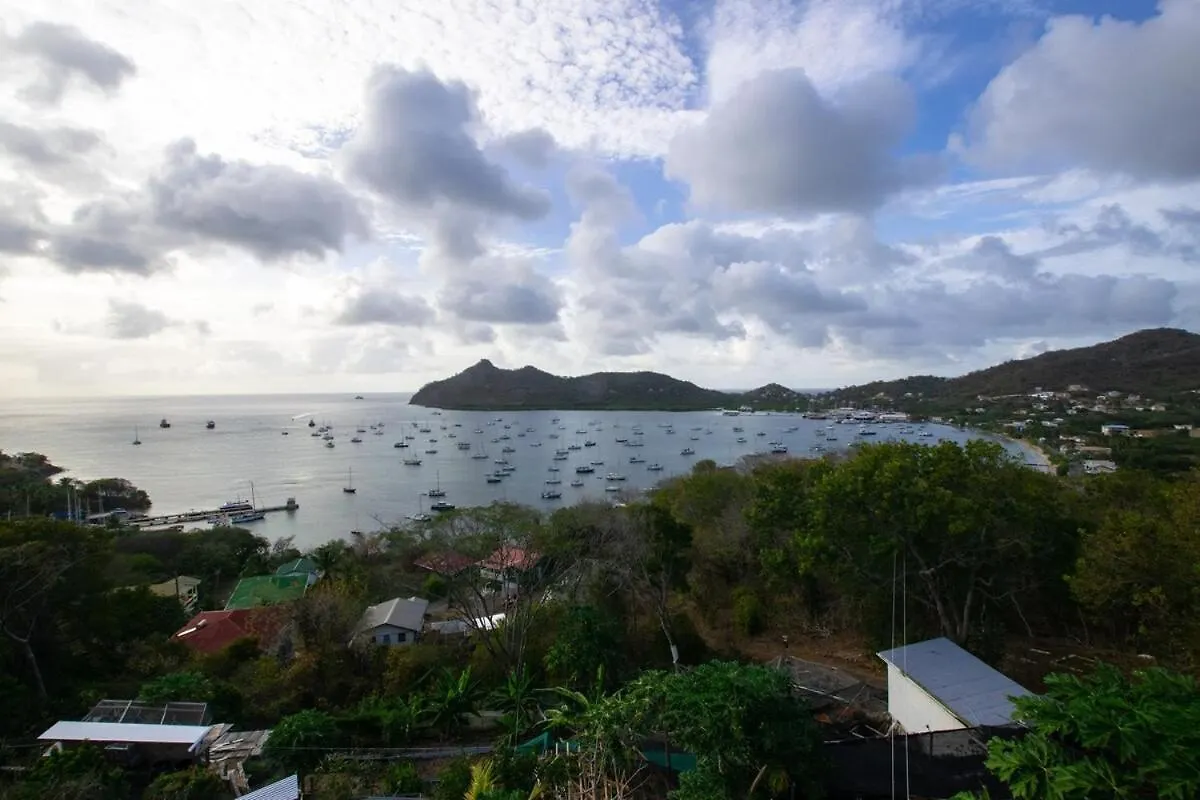 Onyx-- A Gem At Dee'S Pearl Villa Carriacou Grenada